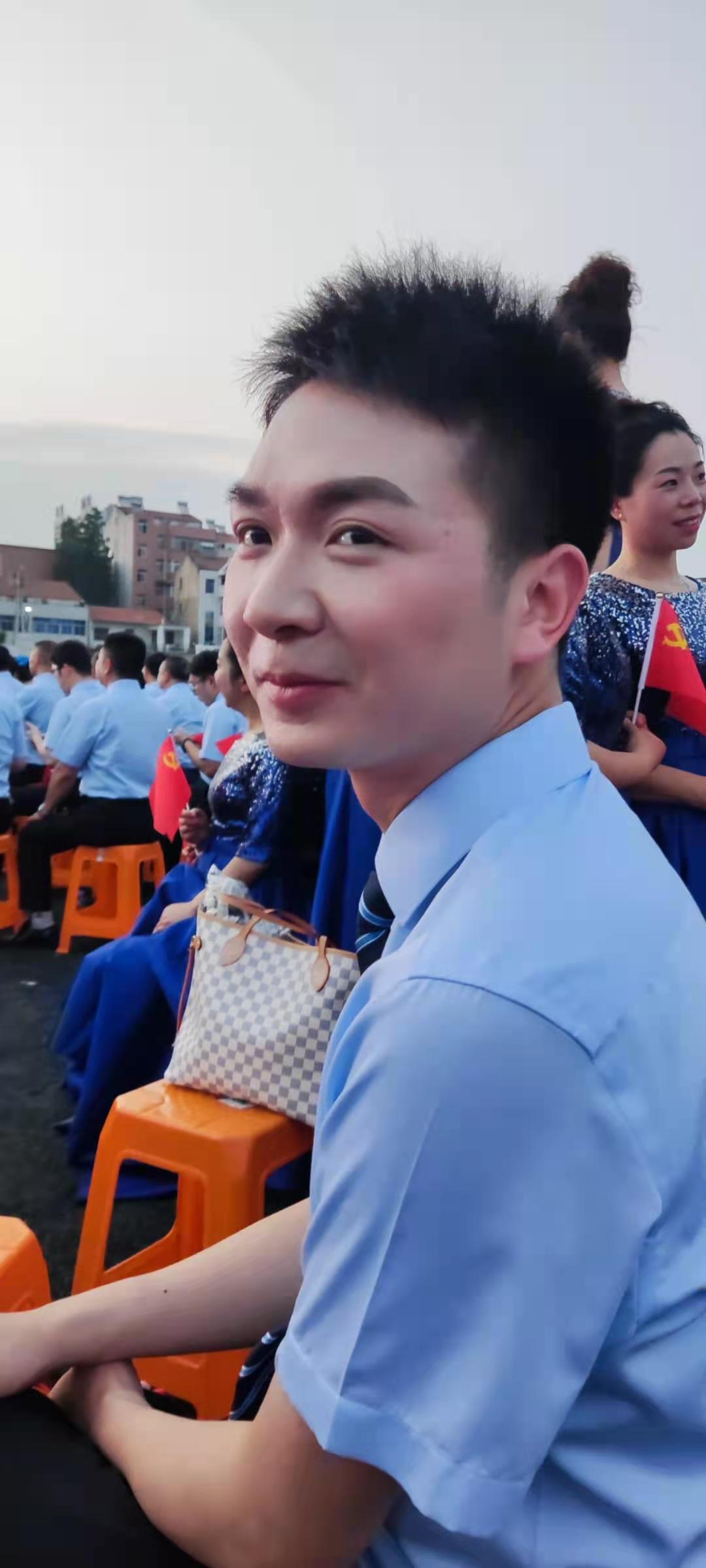 刘顺.jpg