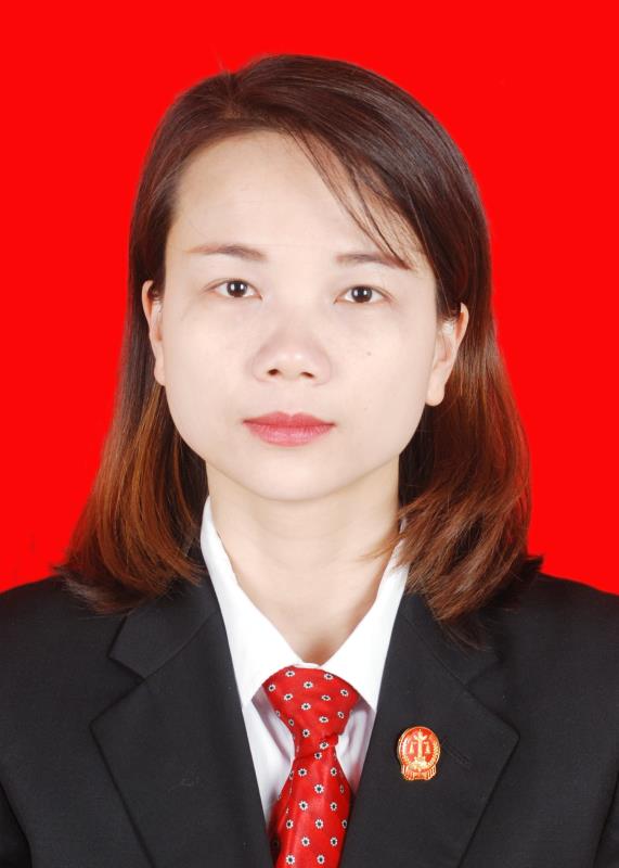 陈晓露.jpg